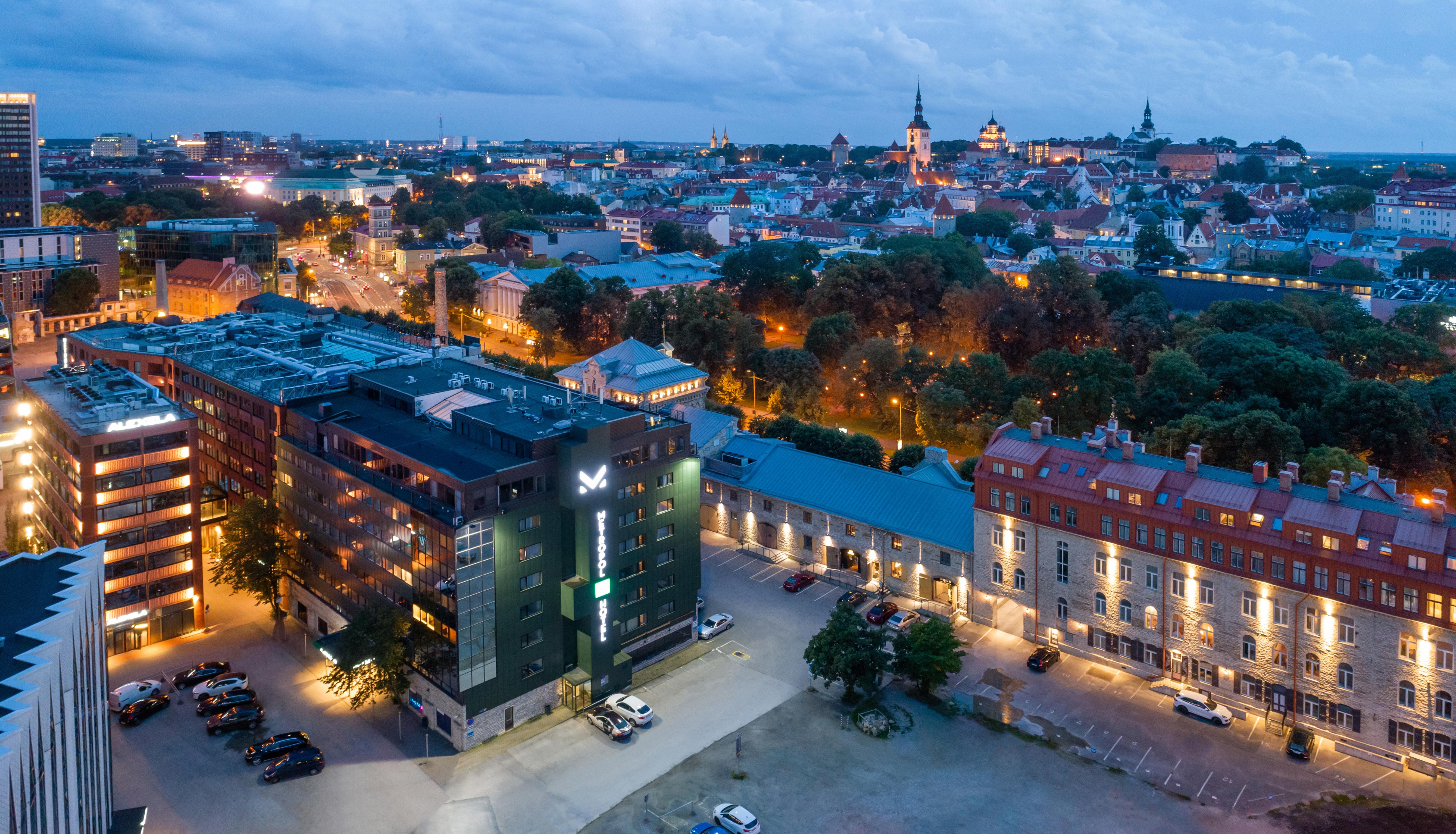 Metropol Spa Hotel Tallinn Bagian luar foto