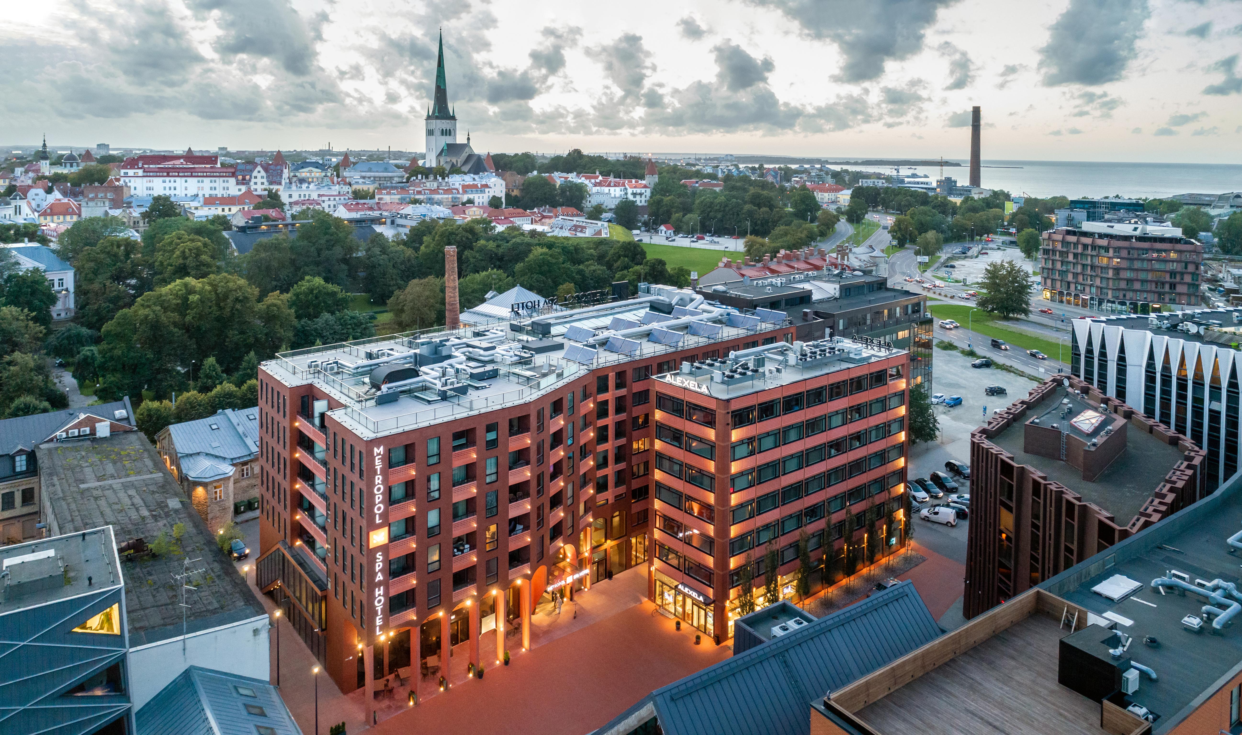 Metropol Spa Hotel Tallinn Bagian luar foto