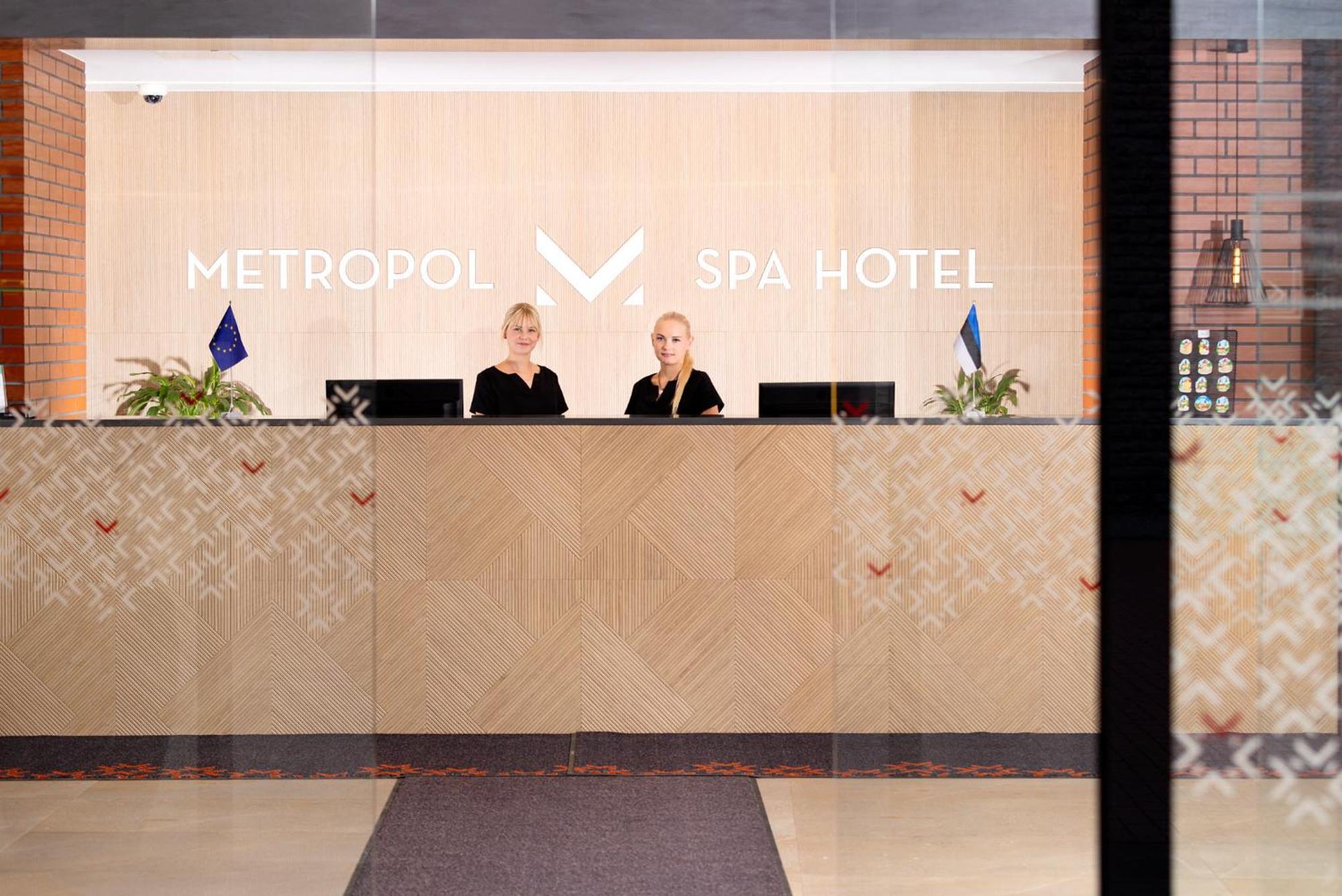 Metropol Spa Hotel Tallinn Bagian luar foto